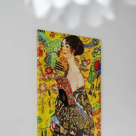 Modern Very Berry In The Centre Of By Renters * Poznaň