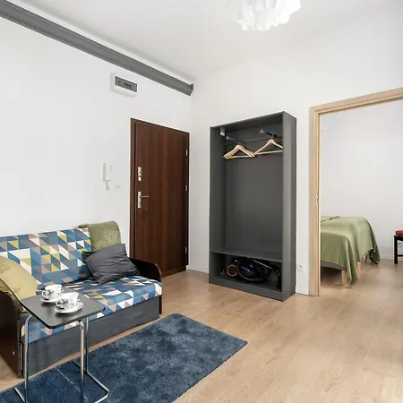 Modern Very Berry In The Centre Of By Renters