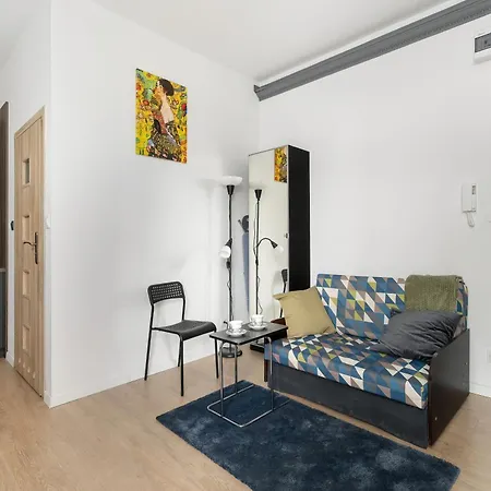 Lejlighed Modern Very Berry In The Centre Of By Renters *