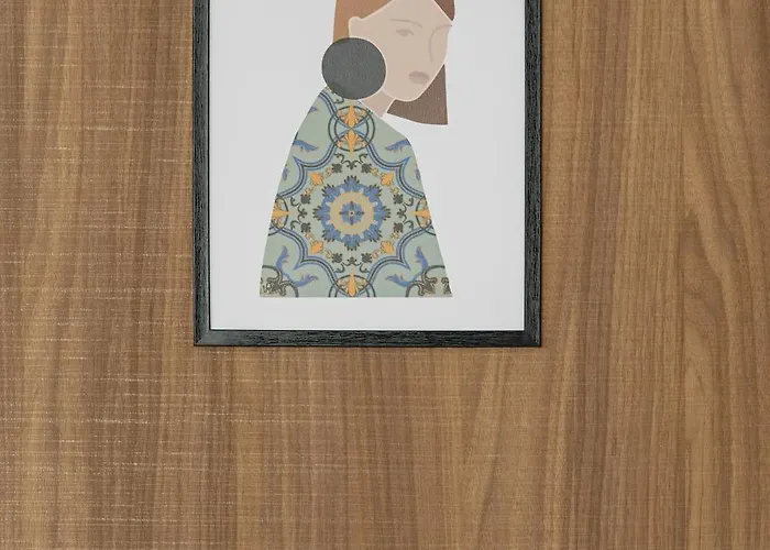 Apartment Modern Very Berry In The Centre Of By Renters